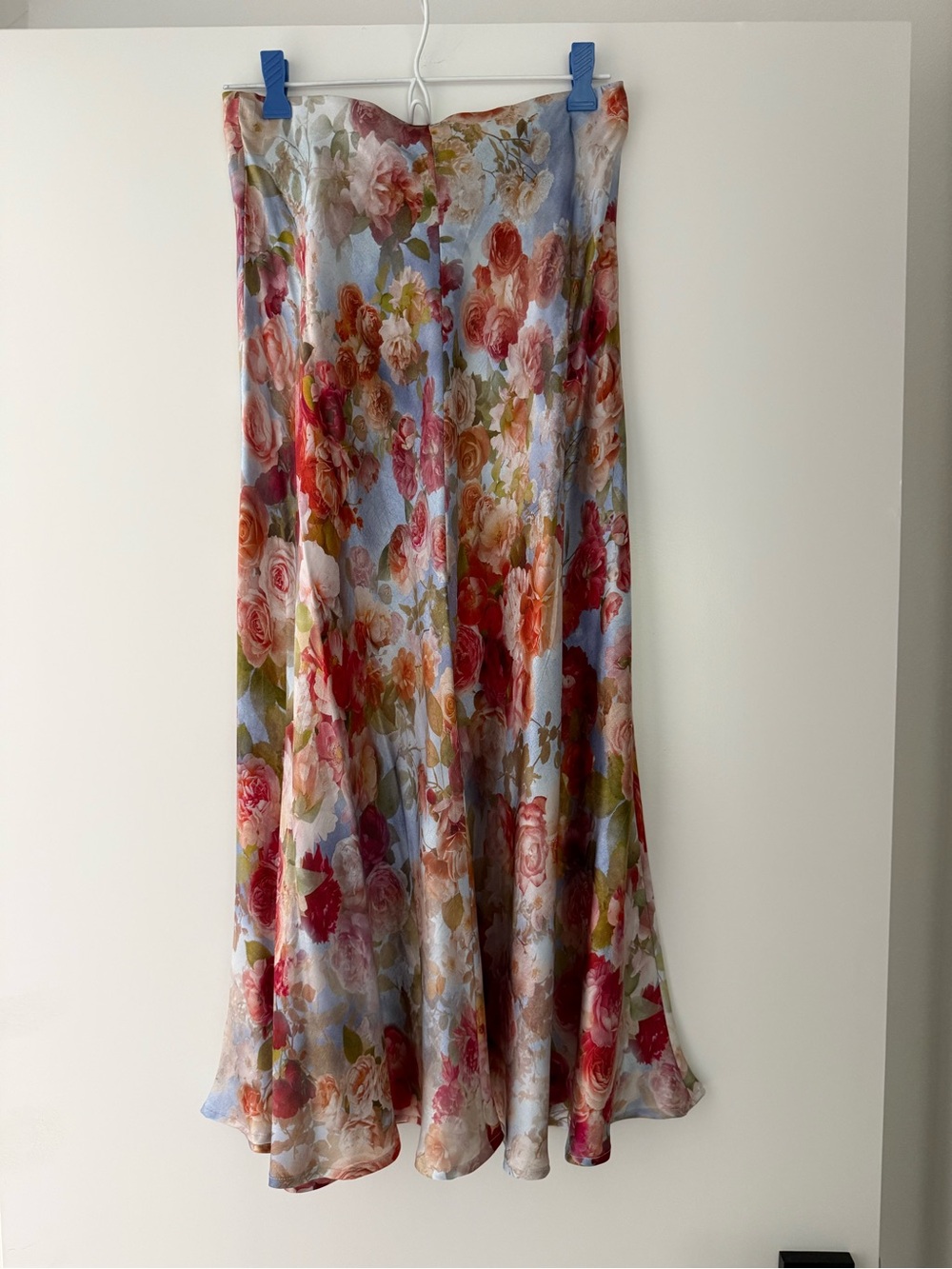 L'AGENCE Clarisa Silk Skirt - Multi Soft Cloud Floral / S - Picture 4 of 5